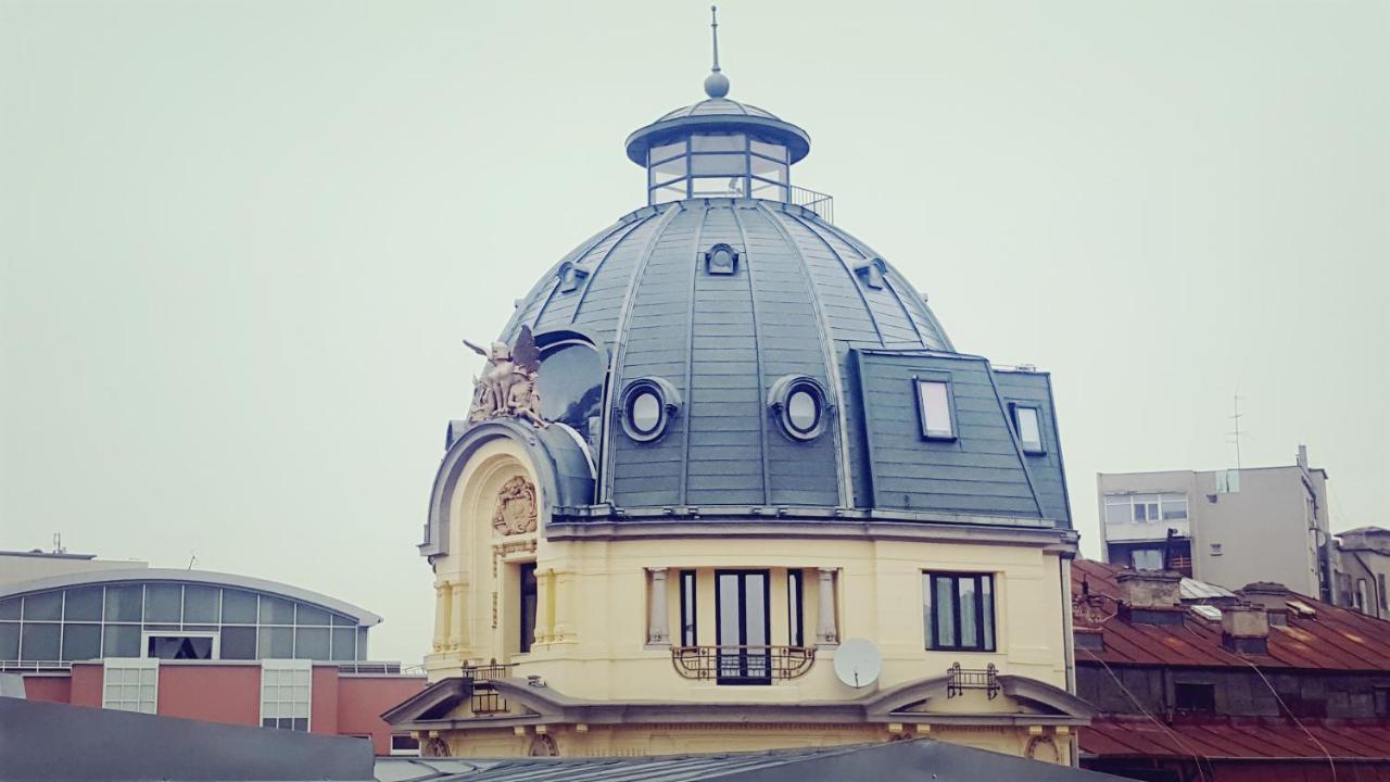 Sleep Inn Hostel Bucureşti Eksteriør bilde