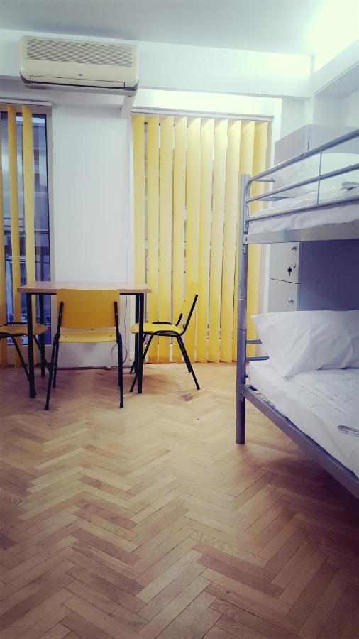 Sleep Inn Hostel Bucureşti Eksteriør bilde