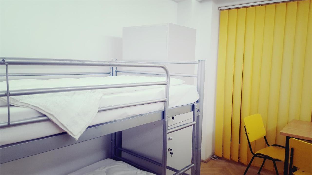 Sleep Inn Hostel Bucureşti Eksteriør bilde