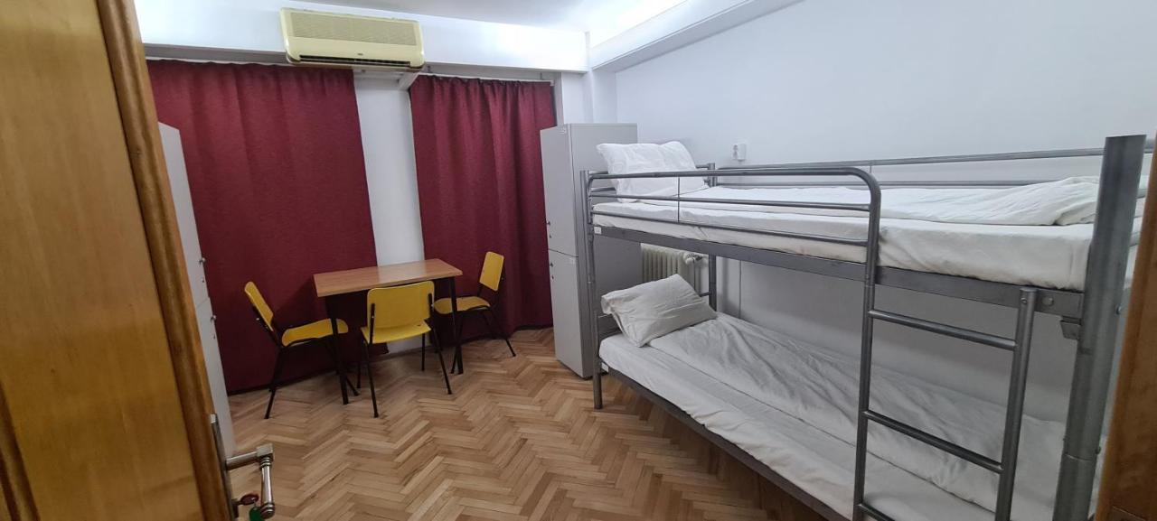 Sleep Inn Hostel Bucureşti Eksteriør bilde