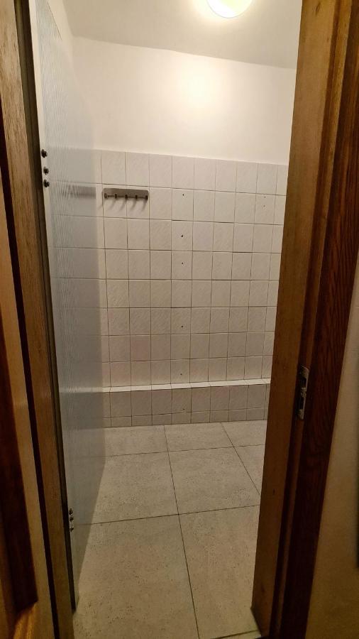 Sleep Inn Hostel Bucureşti Eksteriør bilde